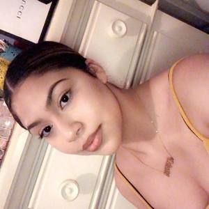 Meet your Posher, Celeste